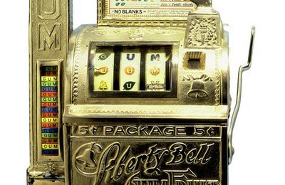 Les premières machines de vidéo poker